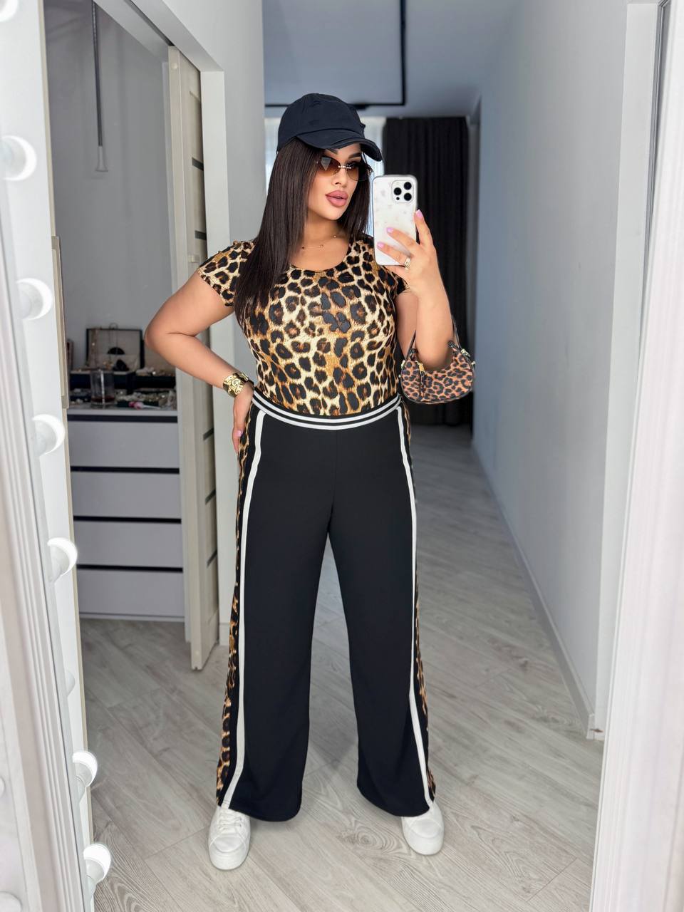 gid://shopify/MediaImage/24692642414686